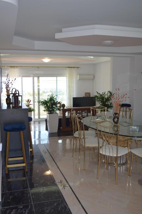 Aphrodite Lux Sea View Villaer *
