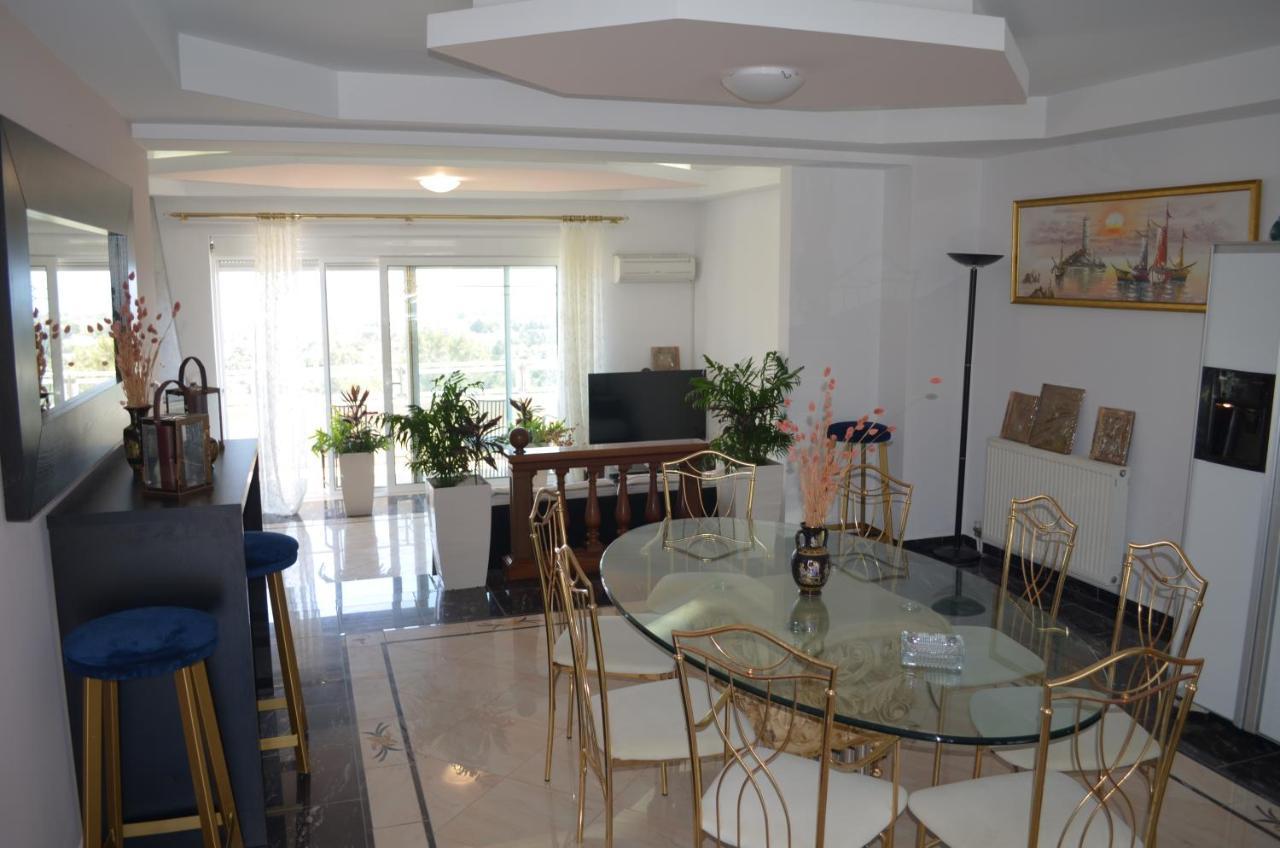Aphrodite Lux Sea View Villaer