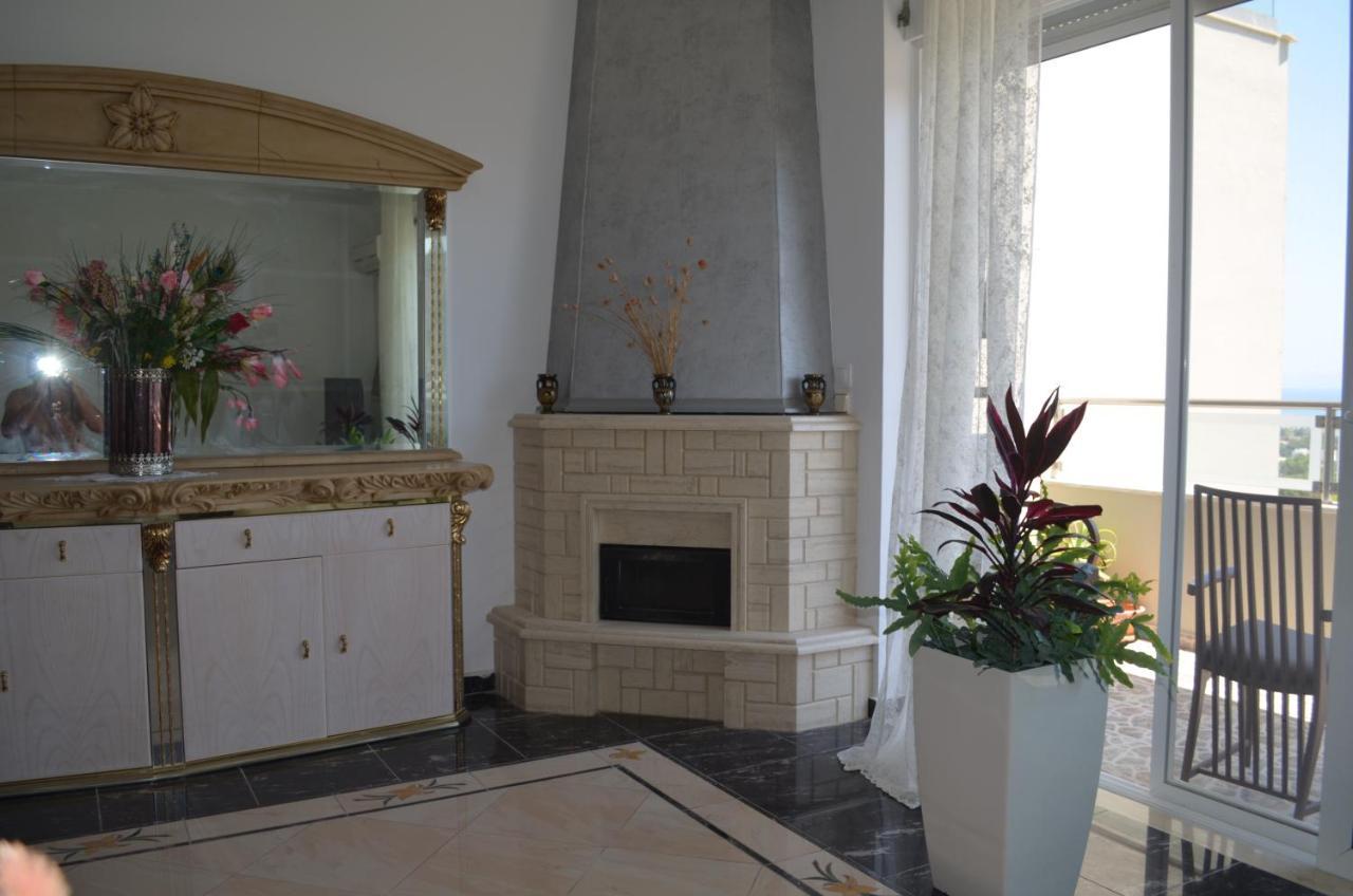 Aphrodite Lux Sea View